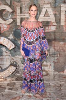 Poppy Delevingne feet photo thumbnail