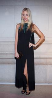 Poppy Delevingne feet photo thumbnail