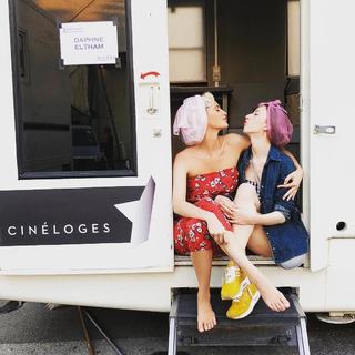 Poppy Delevingne feet photo thumbnail