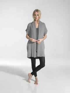 Poppy Delevingne feet photo thumbnail