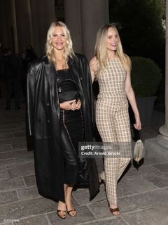 Poppy Delevingne feet photo 19