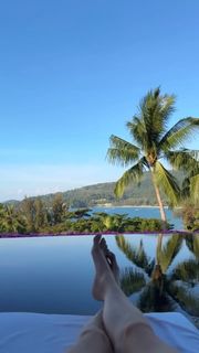Poppy Delevingne feet photo 13