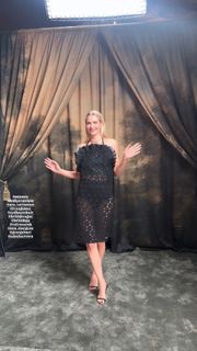 Poppy Delevingne feet photo 11