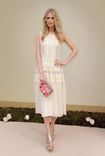 Poppy Delevingne feet photo thumbnail