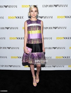 Poppy feet photo thumbnail