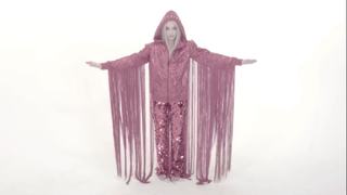 Poppy feet photo thumbnail