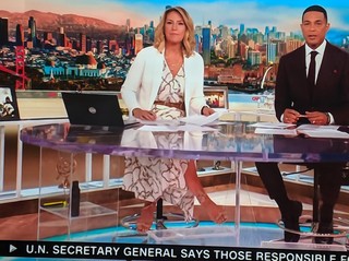 Poppy Harlow feet photo 5