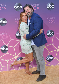 Poppy Montgomery feet photo thumbnail