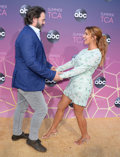 Poppy Montgomery feet photo thumbnail
