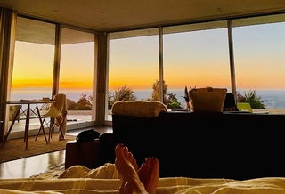 Poppy Montgomery feet photo thumbnail