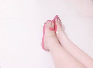 Pori Moni feet photo 12