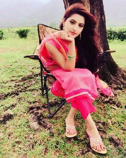 Pori Moni feet photo 6