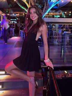 Porsche Trinidad feet photo 4