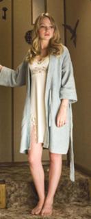 Portia Doubleday feet photo thumbnail