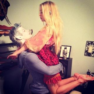Portia Doubleday feet photo thumbnail