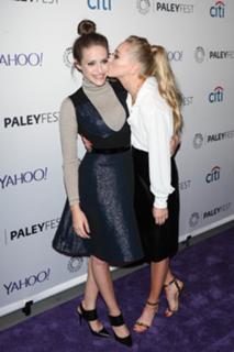 Portia Doubleday feet photo thumbnail