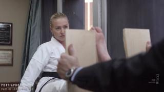 Portia de Rossi feet photo thumbnail