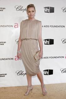 Portia de Rossi feet photo thumbnail