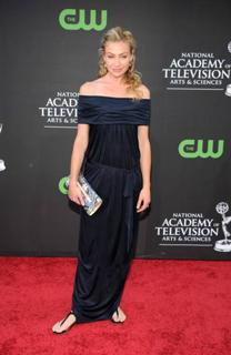 Portia de Rossi feet photo thumbnail