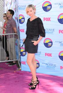 Portia de Rossi feet photo thumbnail