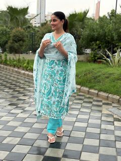 Prabh Grewal feet photo 17
