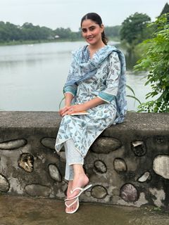 Prabh Grewal feet photo 16