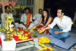 Prachi Desai feet photo thumbnail