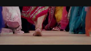 Prachi Desai feet photo thumbnail