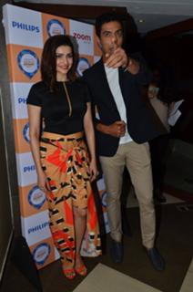 Prachi Desai feet photo thumbnail