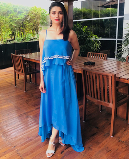 Prachi Desai feet photo thumbnail