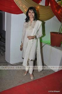 Prachi Desai feet photo thumbnail