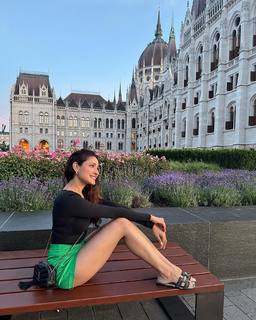 Pragya Jaiswal feet photo thumbnail