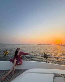 Pragya Jaiswal feet photo thumbnail