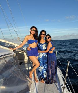 Pragya Jaiswal feet photo thumbnail