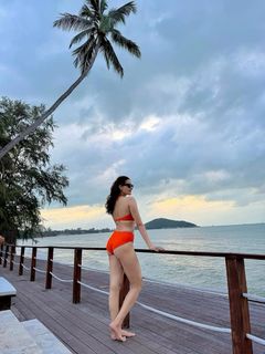 Pragya Jaiswal feet photo 3