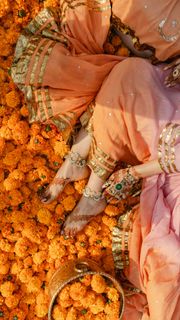 Pragya Jaiswal feet photo 17