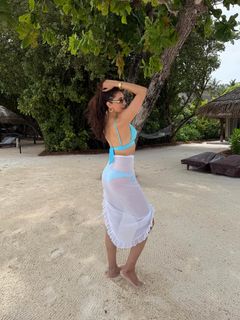 Pragya Jaiswal feet photo 3