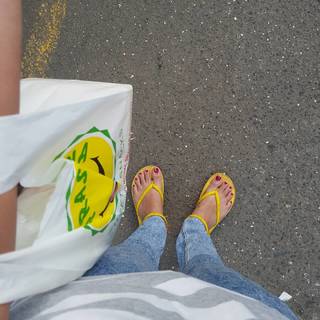 Prajakta Koli feet photo thumbnail