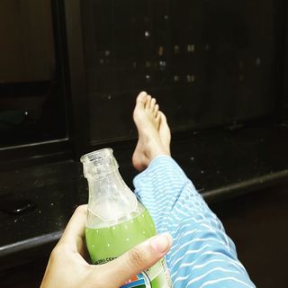 Prajakta Koli feet photo thumbnail
