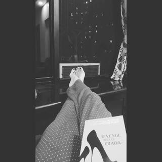 Prajakta Koli feet photo thumbnail