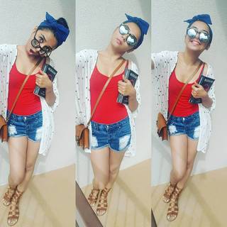 Prajakta Koli feet photo thumbnail