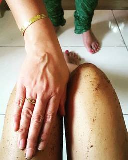 Prajakta Koli feet photo thumbnail