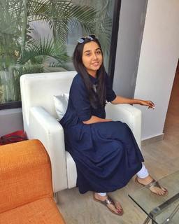 Prajakta Koli feet photo thumbnail