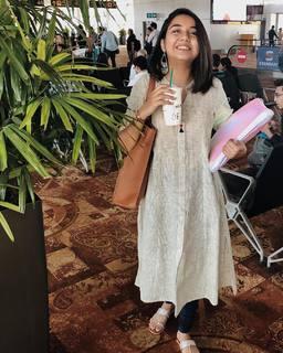 Prajakta Koli feet photo thumbnail