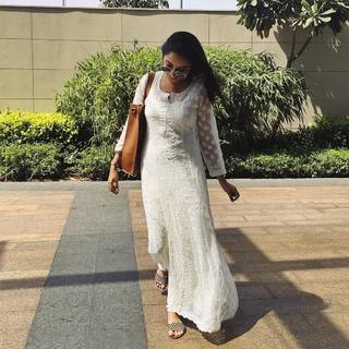 Prajakta Koli feet photo thumbnail