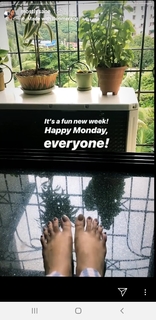 Prajakta Koli feet photo thumbnail