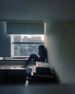 Prajakta Koli feet photo thumbnail