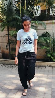 Prajakta Koli feet photo thumbnail