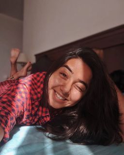 Prajakta Koli feet photo thumbnail