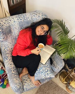 Prajakta Koli feet photo thumbnail